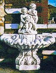 PapiniAgostino　二人の子供の壁泉