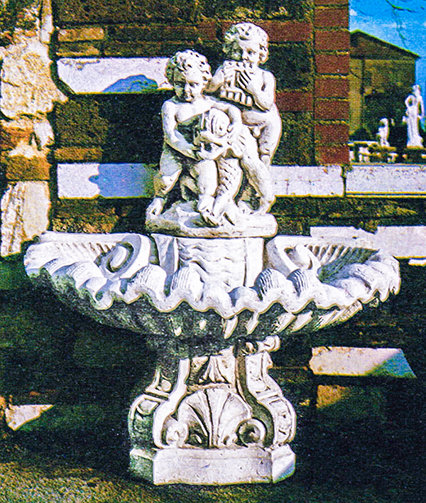 PapiniAgostino　二人の子供の壁泉