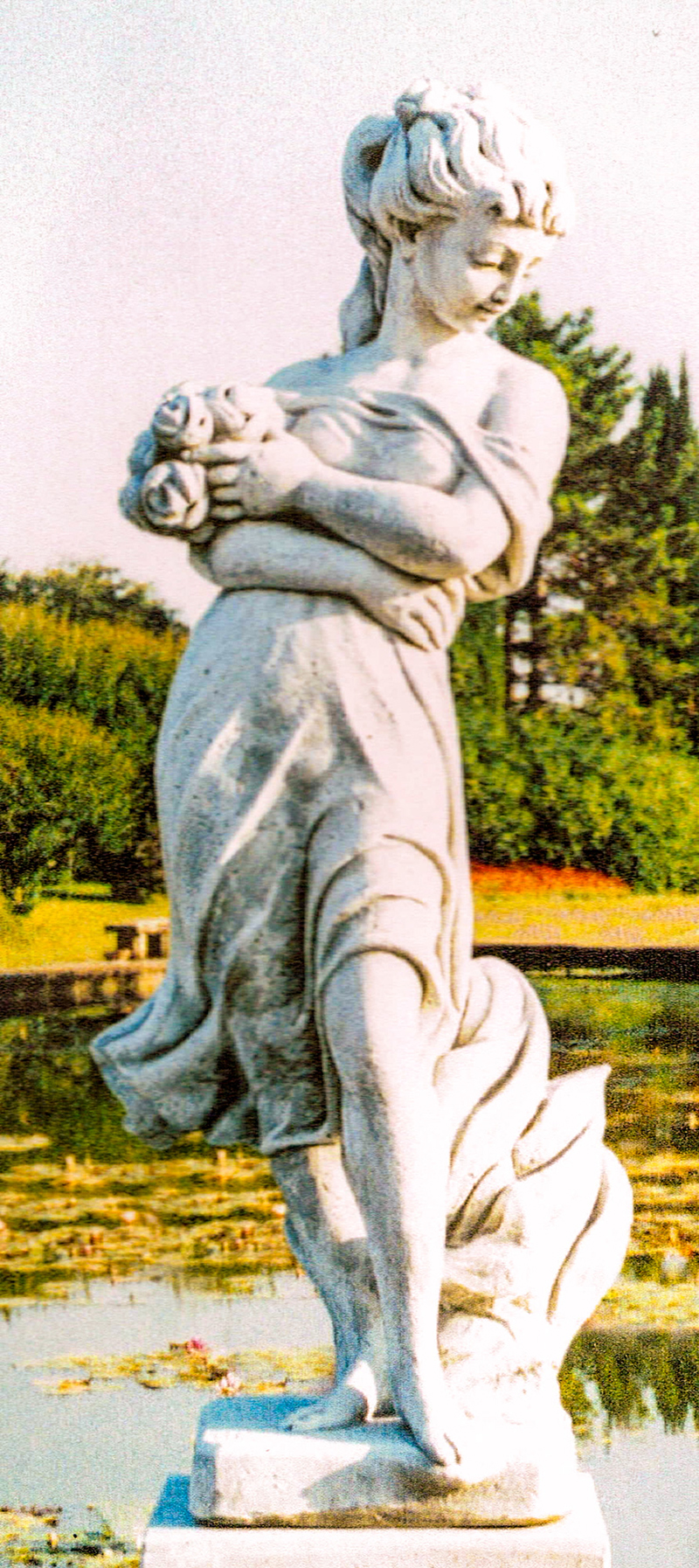 Italpark　花摘みの少女