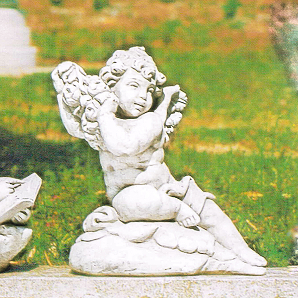 Italgarden　薔薇を抱える天使