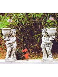 Italgarden　花鉢の少年