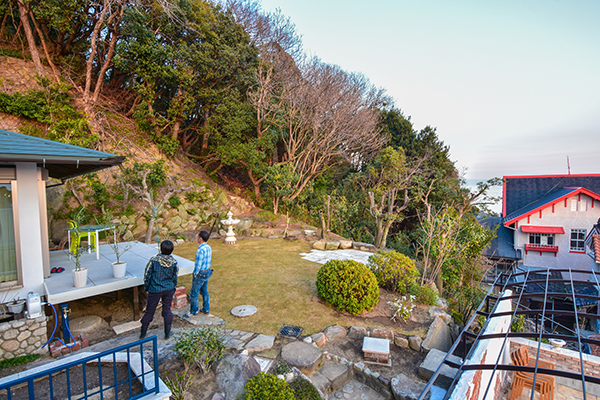 オーナメントを含めた庭全体のプランニング・施工　現場：兵庫県　「アマルフィに実在するような風景」の庭