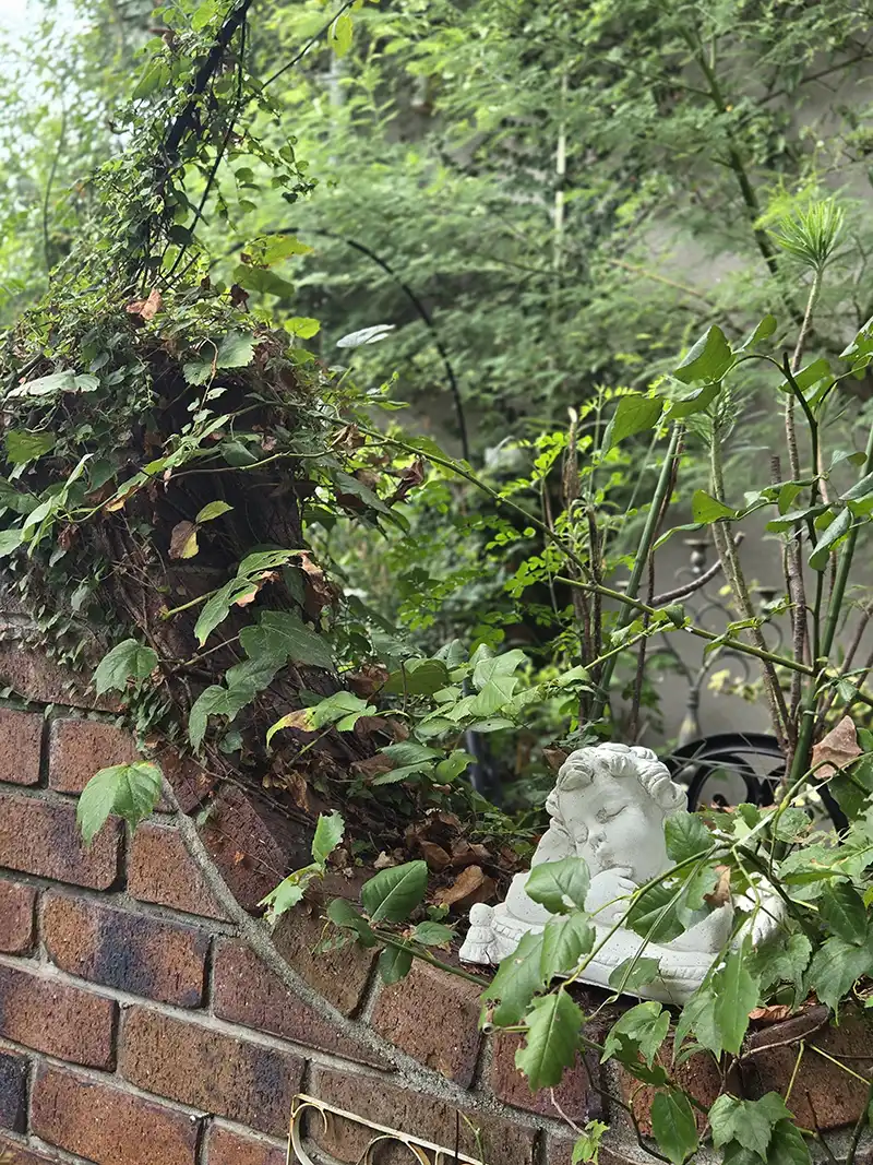 Italgarden　イドラ、四季の子供像（春）、四季の子供像(秋)、エンジェル　午睡　現場：個人邸